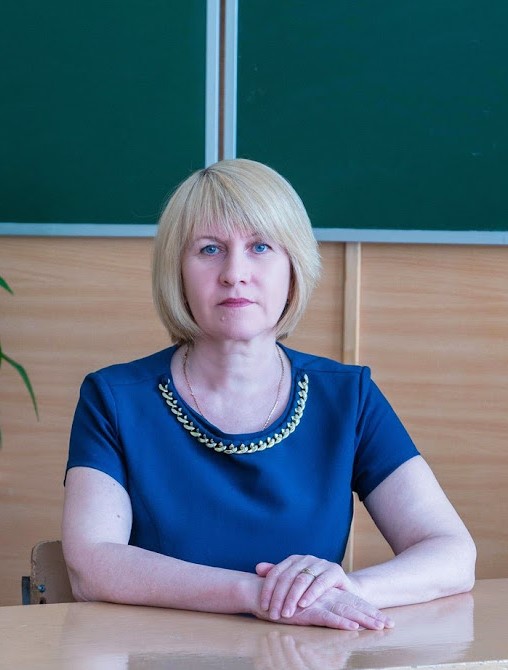 Пудкова Елена Георгиевна (директор с 2004 года)