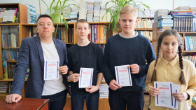 Читай Пушкина и "береги платье снову, а честь смолоду"....