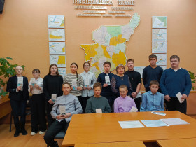 ЗАНЯТИЕ В ИЗБИРКОМЕ.