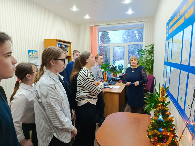 ЗАНЯТИЕ В ИЗБИРКОМЕ.